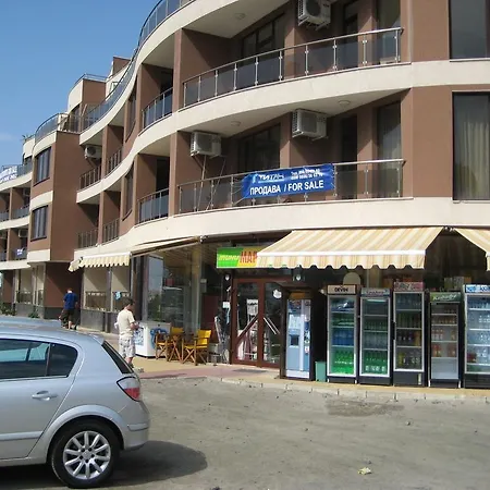 아파트 Apartment Nesebar
